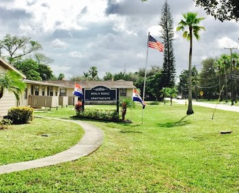 3215 South West 52Nd. Ave.#1 1-2 Beds Apartment for Rent